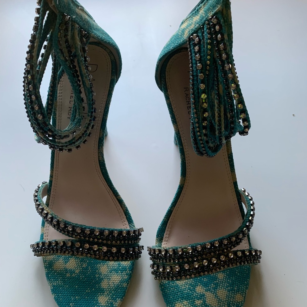 RACHEL Rachel Roy Teal and Black Beaded 4” Heels Size 7